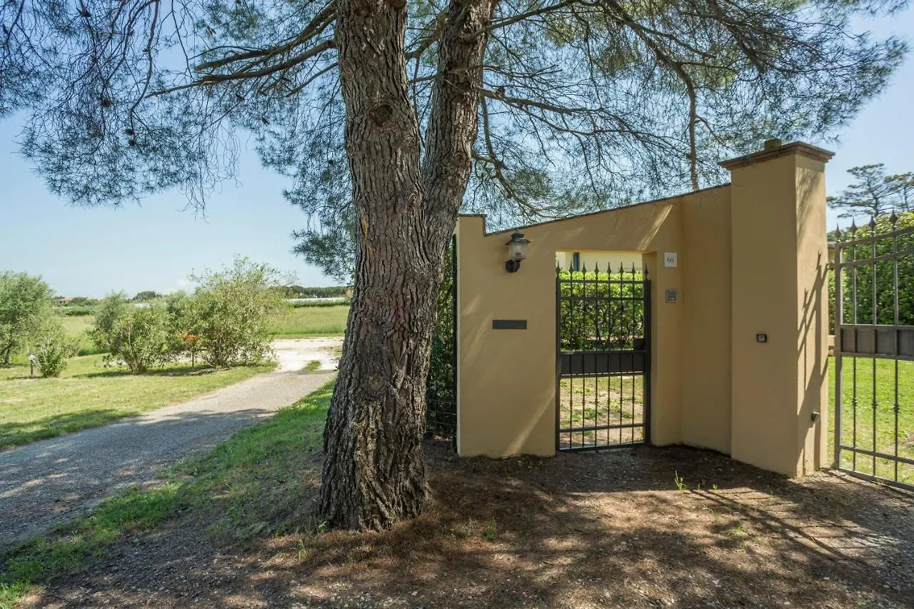 Podere Belvedere Livorno Villa